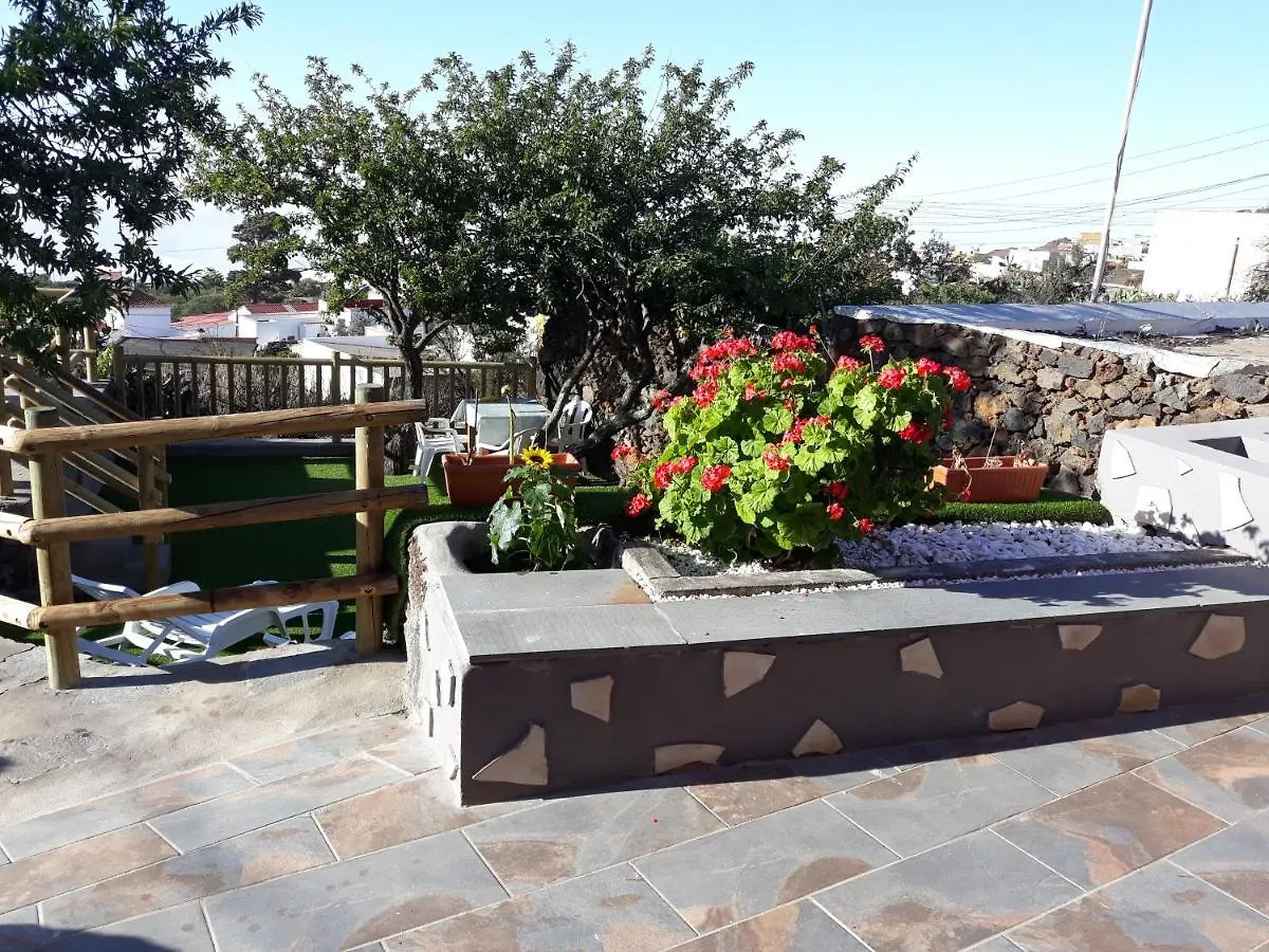 Casa rural meridiano El Pinar de El Hierro 0*,