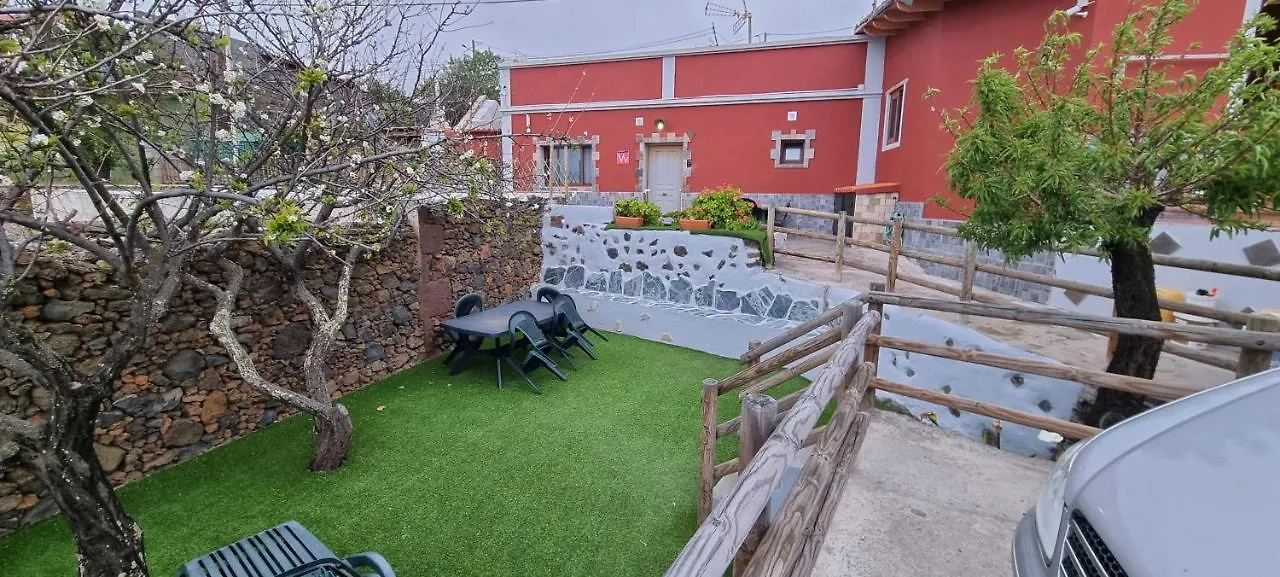 Casa rural meridiano El Pinar de El Hierro 0*,